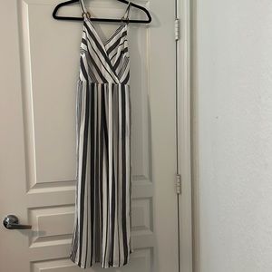 American eagle womens white and blue smocked jumpsuit size XS